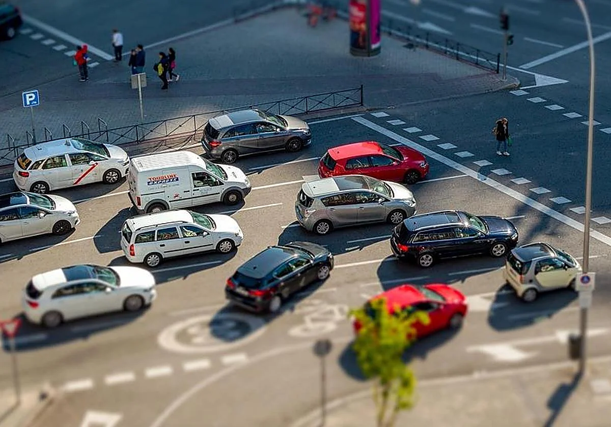 What is the most popular colour for used-car buyers in Spain?