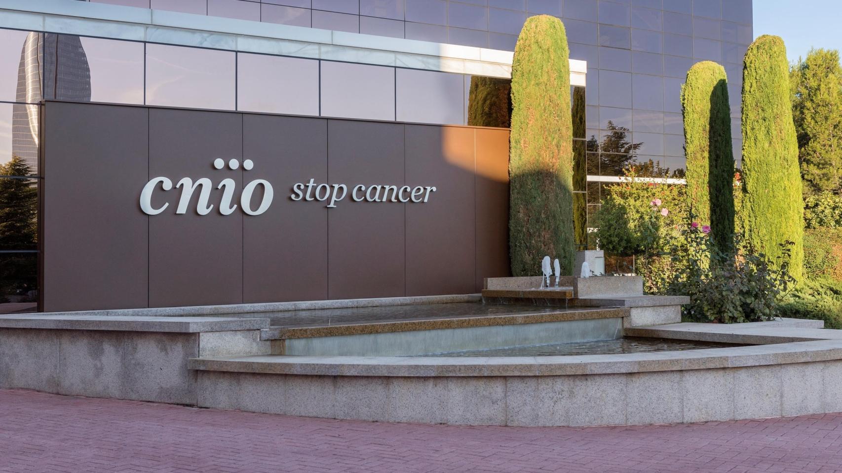 El CNIO agrava su crisis: los patronos privados se marchan y hay nuevos despidos