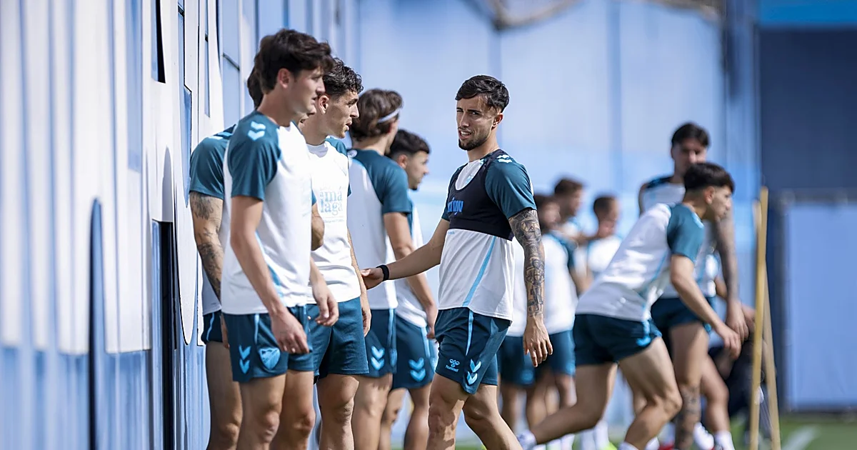 Esta es la convocatoria del Málaga para el vital partido en Eibar