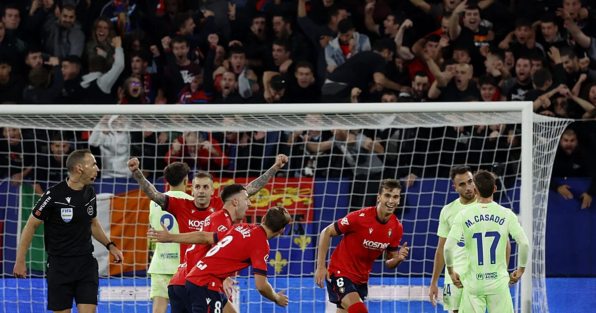 El Sadar, primer revés para Flick en la Liga, tiene la llave de su segundo título