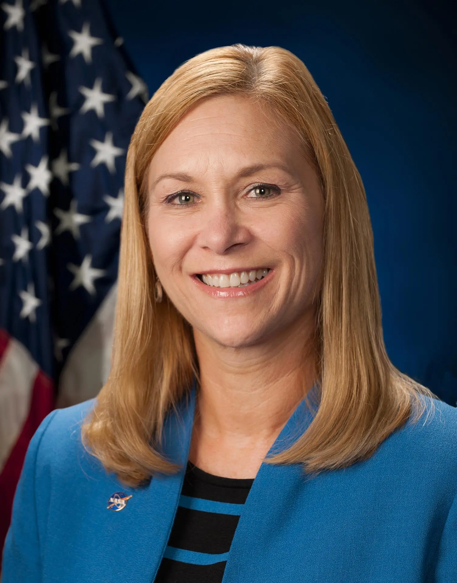 NASA Kennedy Center Director Announces Plans to Retire