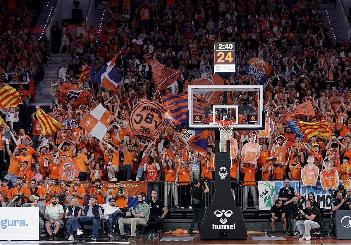 La Euroliga sanciona con 10.000 euros al dueño del Panathinaikos y con 5.000 al Valencia Basket