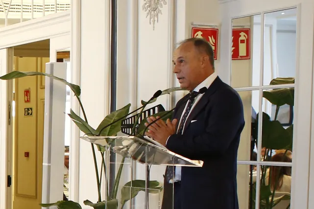 Hertz, Sixt, Avis...el 'rent a car' facturará 2.400 millones en España este año