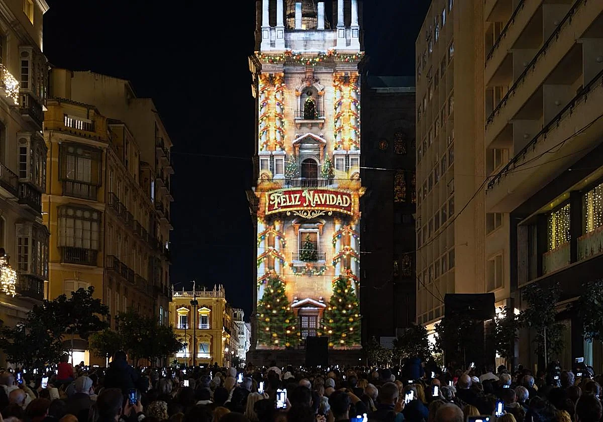 Videomapping der Kathedrale von Málaga beschwört den Geist von Weihnachten herauf