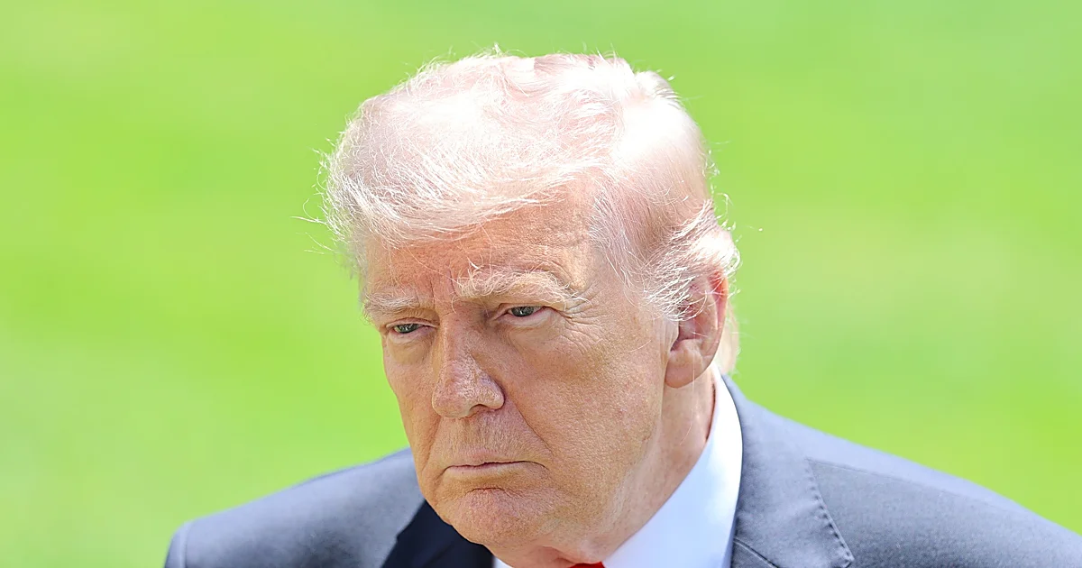 Trump estrecha el cerco y amenaza con una invasión «casi inmediata» de Cuba