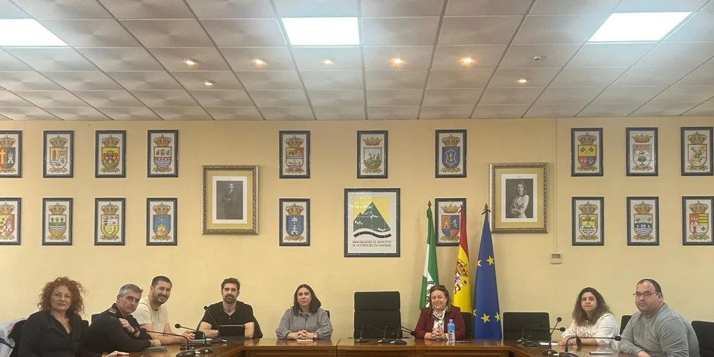La Axarquía impulsa la formación continua de su Policía Local con una plataforma digital