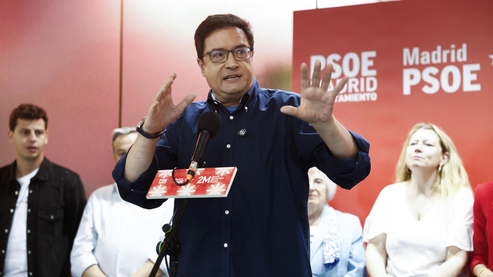 El ministro Óscar López afirma que Ayuso es "la campeona del insulto" tras calificar de "basura fascista" a Vito Quiles