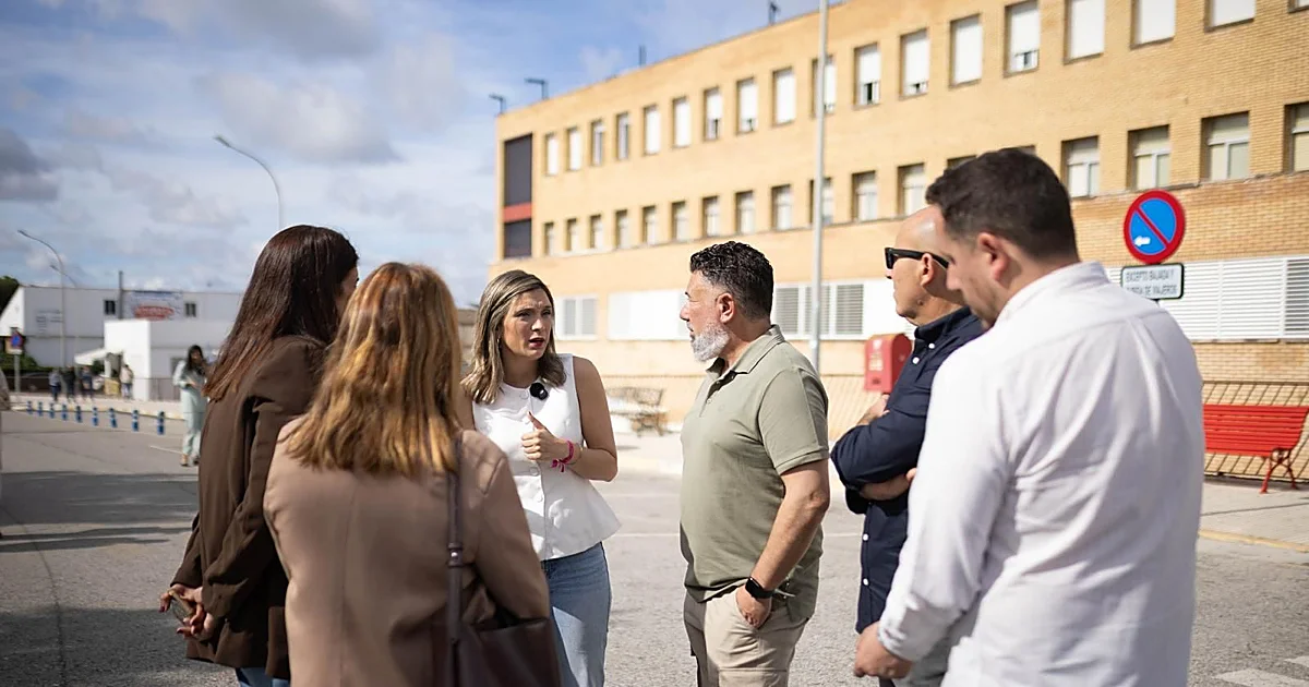 El PSOE, a la caza de los indecisos y los «estafados» por el voto prestado a Moreno