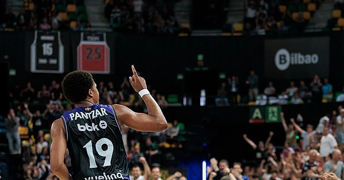 El Bilbao aprieta en la lucha por un 'play-off' que se tambalea para el Unicaja