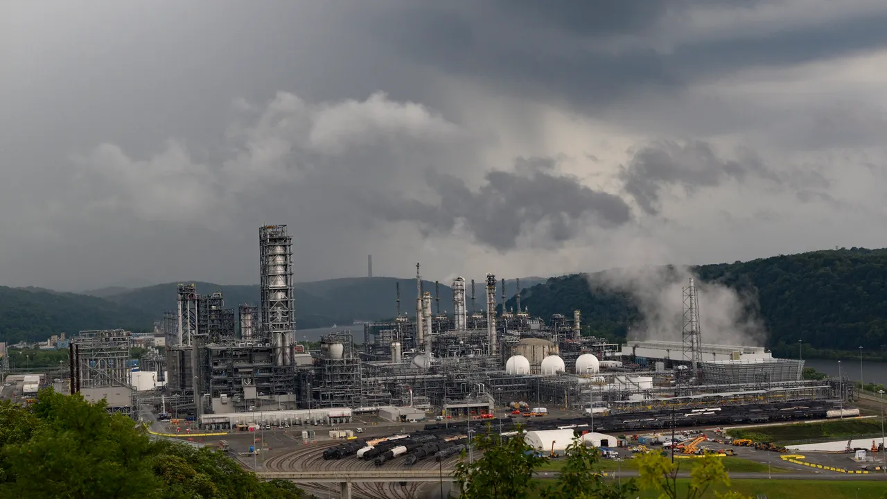 La tentación del fracking: Por qué México importa gas natural si abunda en su territorio