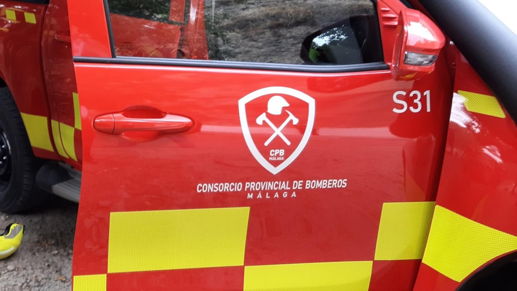 Tragedia en Iznate (Málaga): muere un hombre de 48 años al caerle encima su tractor en una finca