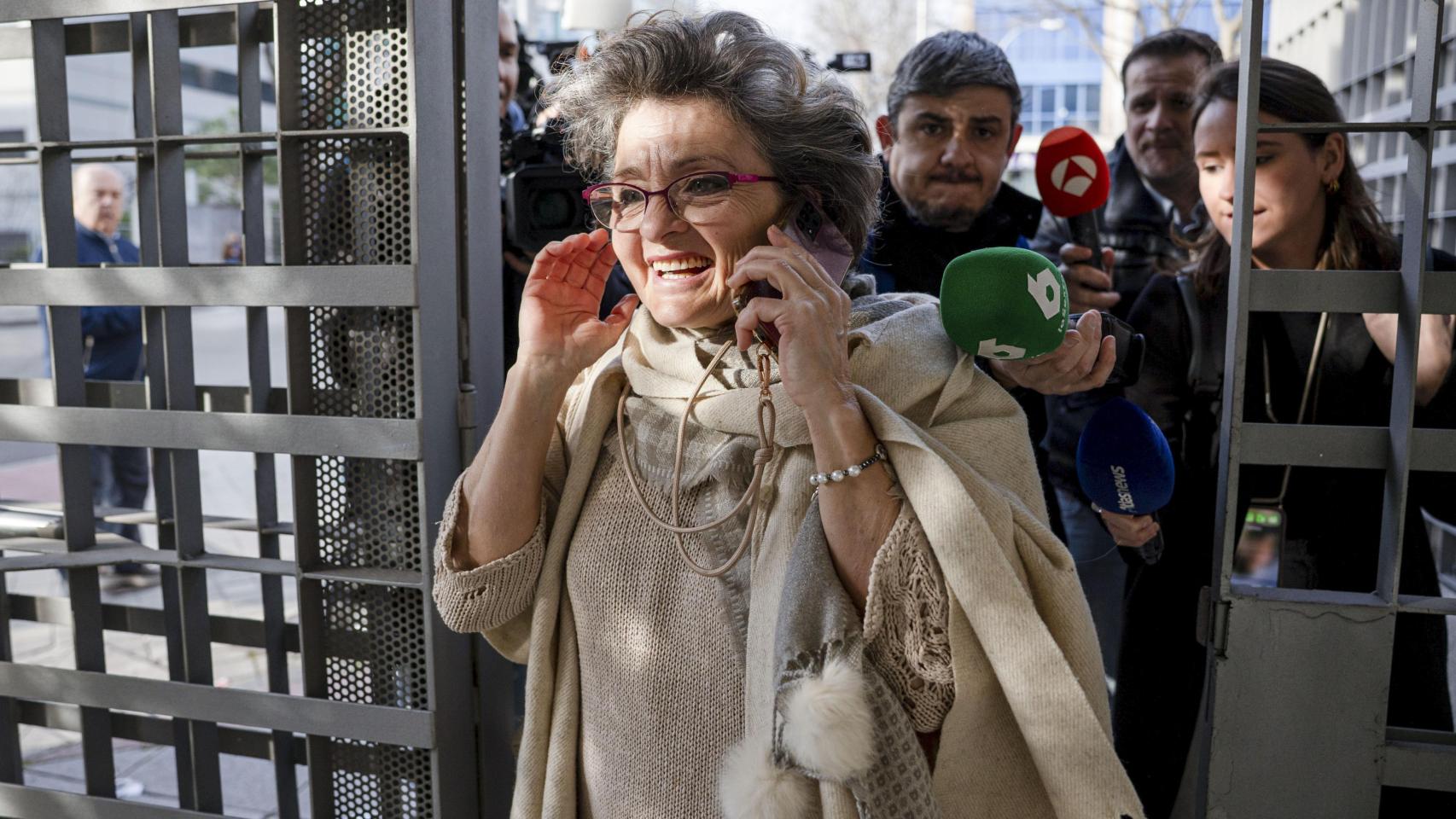 Absuelta la agitadora que llamó "Begoño" a Begoña Gómez y vinculó a la mujer de Sánchez con el narcotráfico marroquí