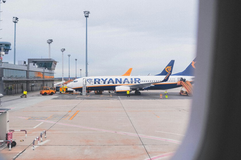 Ryanair pide suspender el nuevo sistema de control de fronteras de la UE: muchos están perdiendo vuelos por las colas que genera