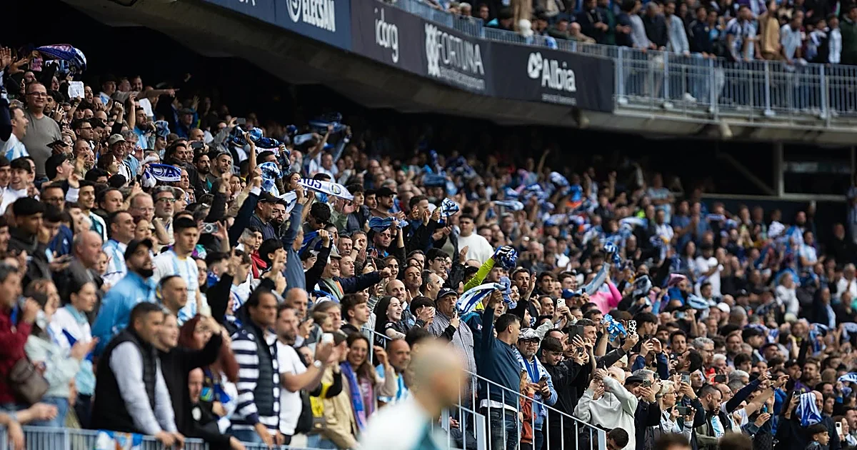 El Málaga, cerca de colgar el 'no hay billetes' contra el Sporting