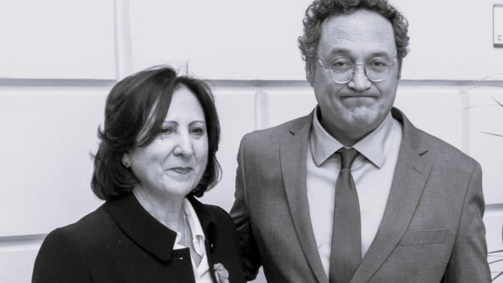 La fiscal general intenta que nadie tire de la manta si destapa al Gobierno