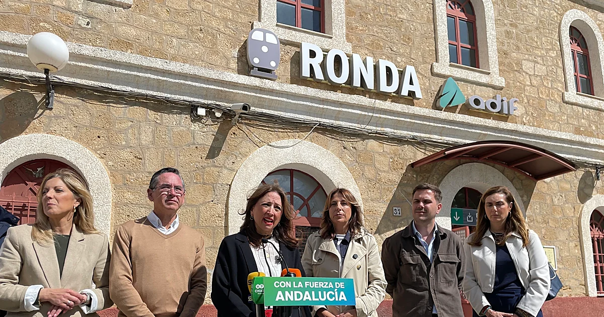 Patricia Navarro, en Ronda: «El socialismo y el sanchismo quieren imponer el aislamiento ferroviario»