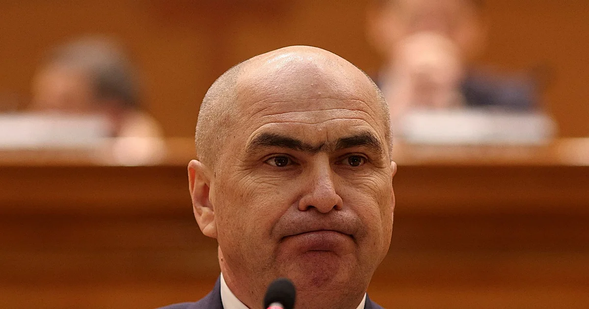 Cae el primer ministro rumano tras una moción de censura de los socialdemócratas y la ultraderecha