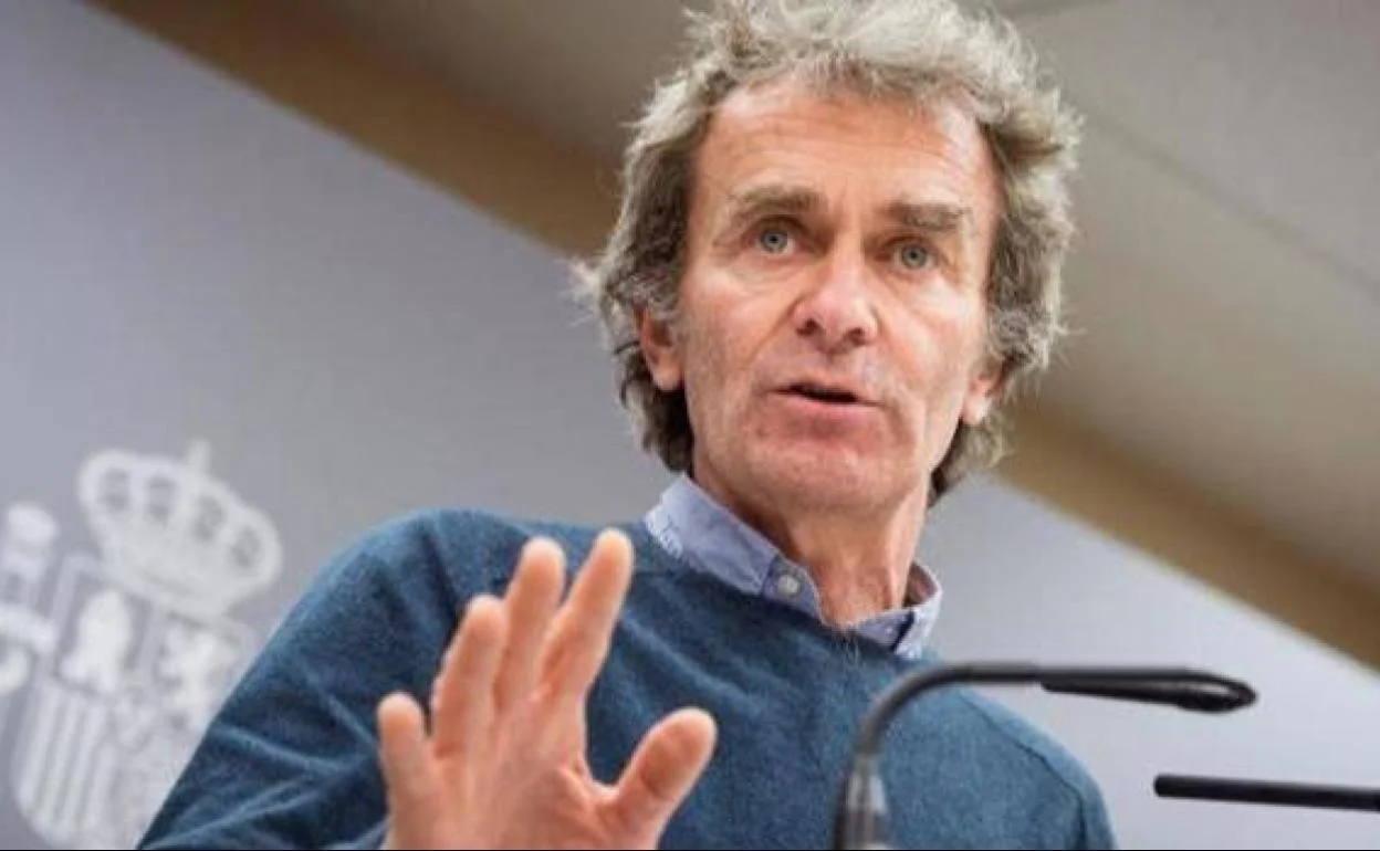Fernando Simón pide calma ante la posible llegada del crucero a Canarias con casos de hantavirus