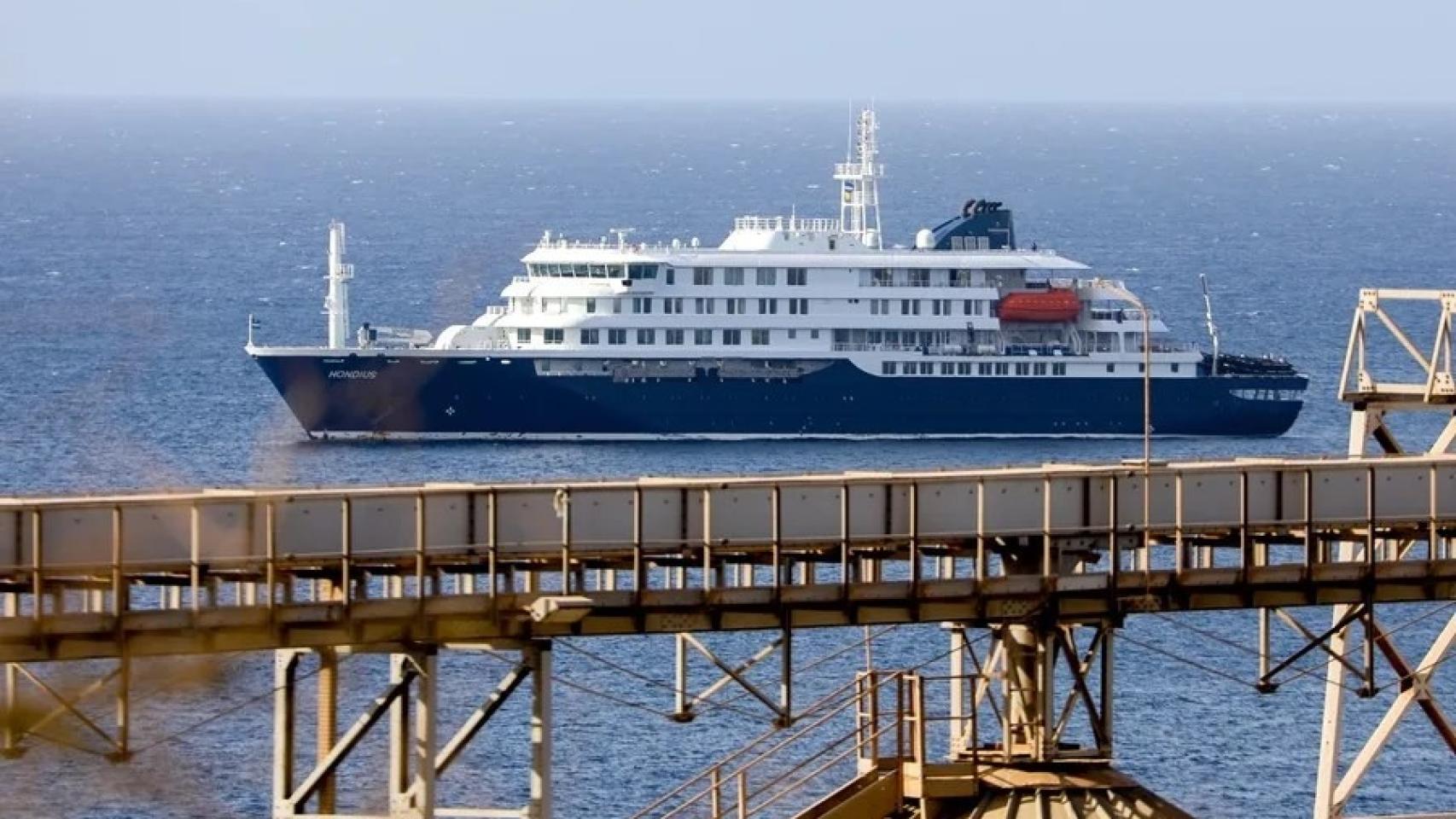 Hantavirus: brote en el crucero MV Hondius, en directo | Las dos personas contagiadas con el hantavirus en el crucero finalmente no irán a Canarias: serán evacuadas a Países Bajos