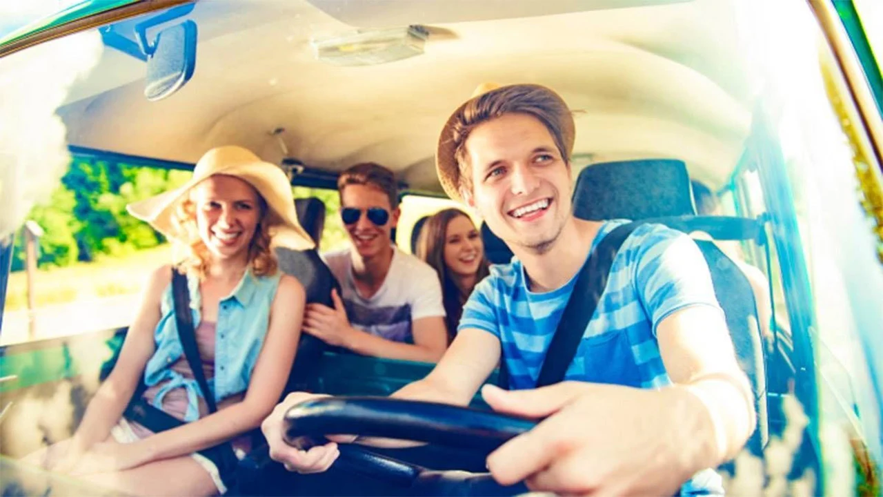 Tribbu, el BlaBlaCar de la DGT: la app para compartir coche con la que puedes ganar hasta 170 euros al mes