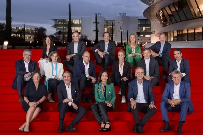 Santander: ¿Relevo o continuidad de Daurella y Romana como consejeras?