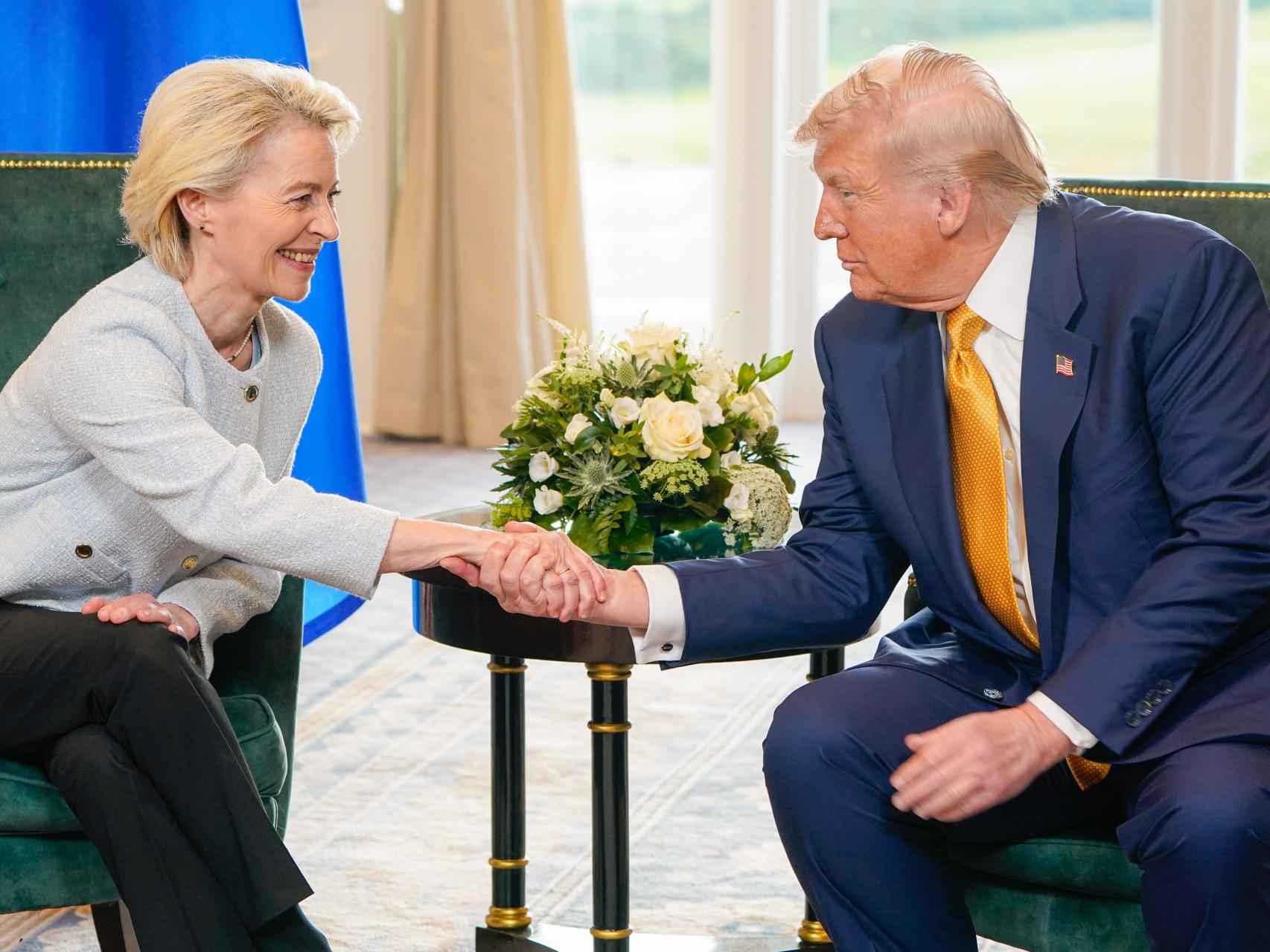 La UE se atasca en ratificar el acuerdo arancelario con EEUU pese a las nuevas amenazas de Trump sobre los coches