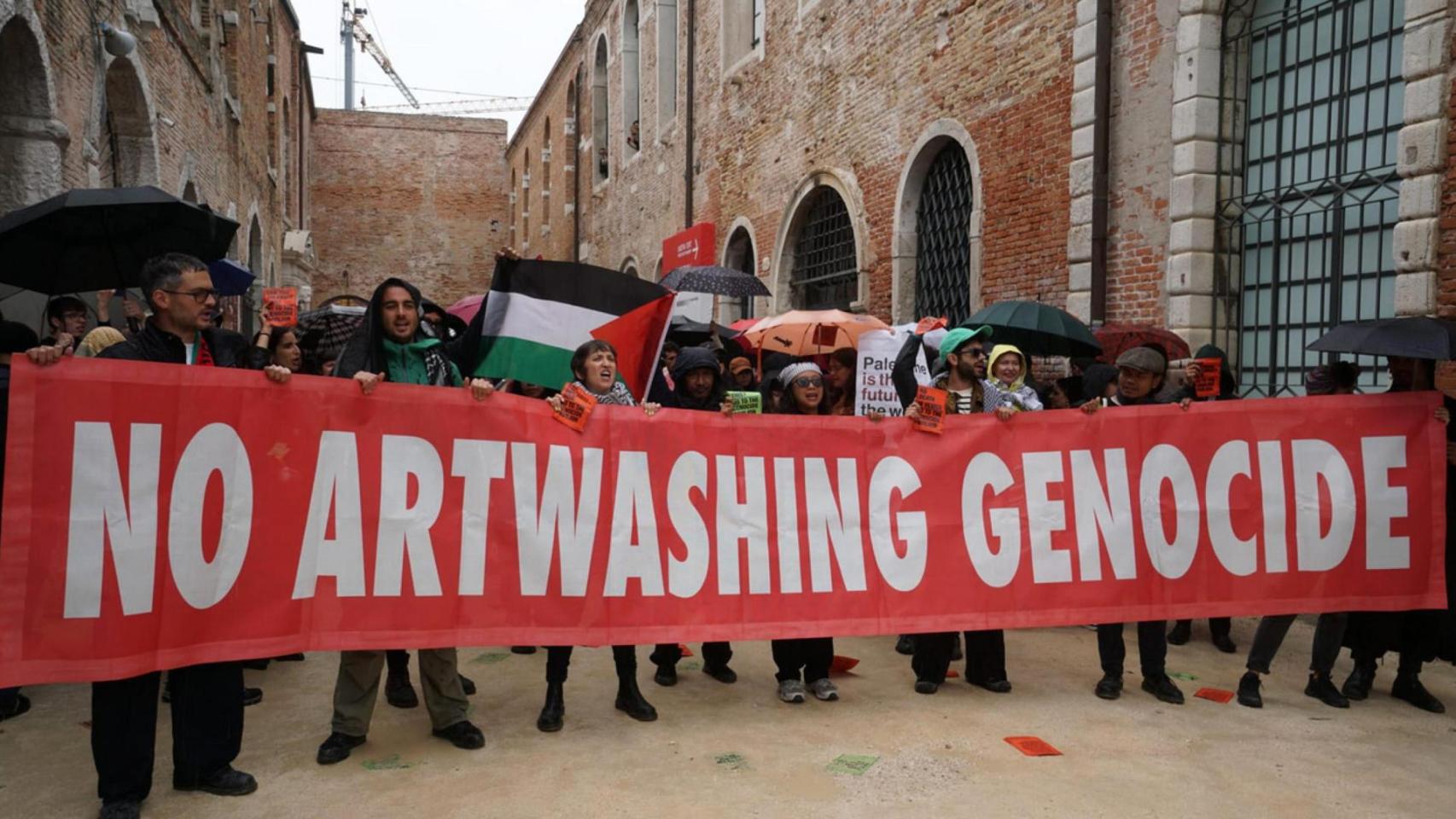 La Bienal de Venecia, tomada por la policía: la crisis geopolítica tensiona el mayor evento artístico del mundo