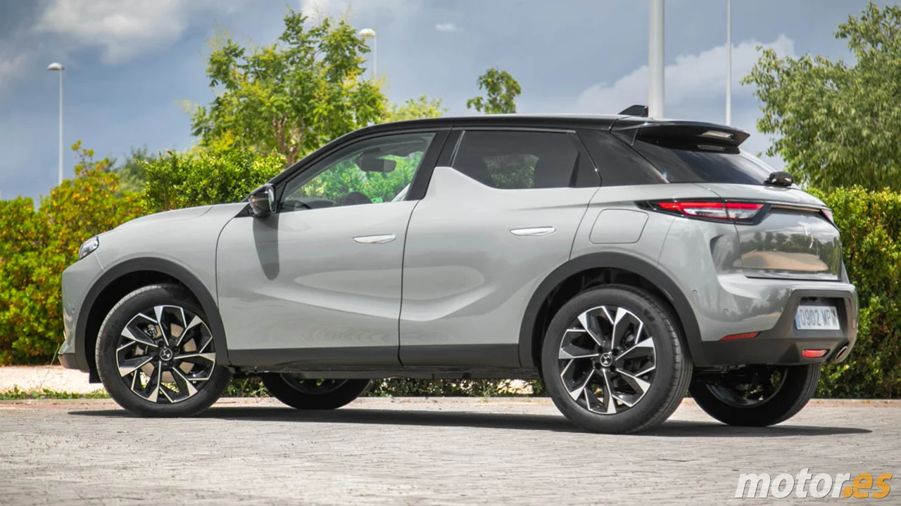 Con más de 3.000 € de rebaja, extra de equipamiento y etiqueta ECO, este SUV rival del Lexus LBX es un chollo premium