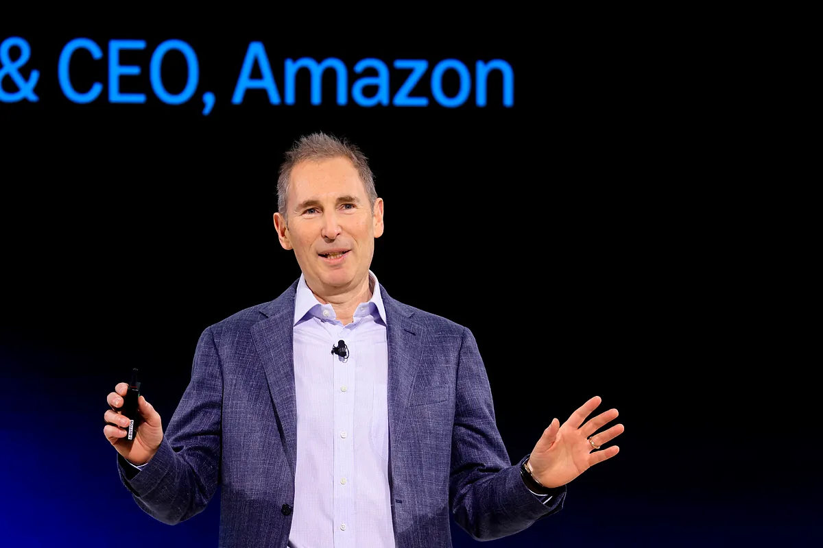 Amazon renueva su equipo de IA tras anunciar su CEO un "punto de inflexión"
