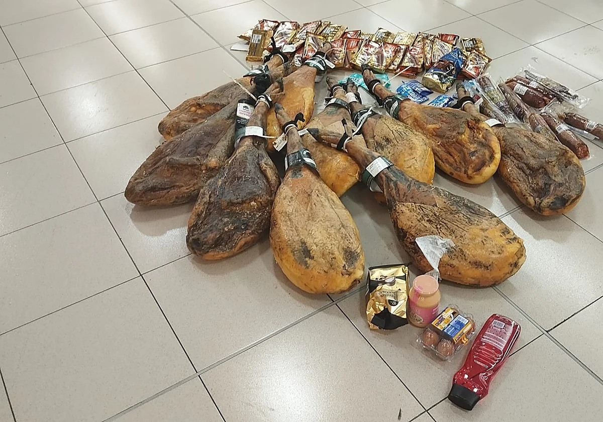 Ham-fisted thief caught stealing cured legs of pork from Mercadona supermarket in Malaga town