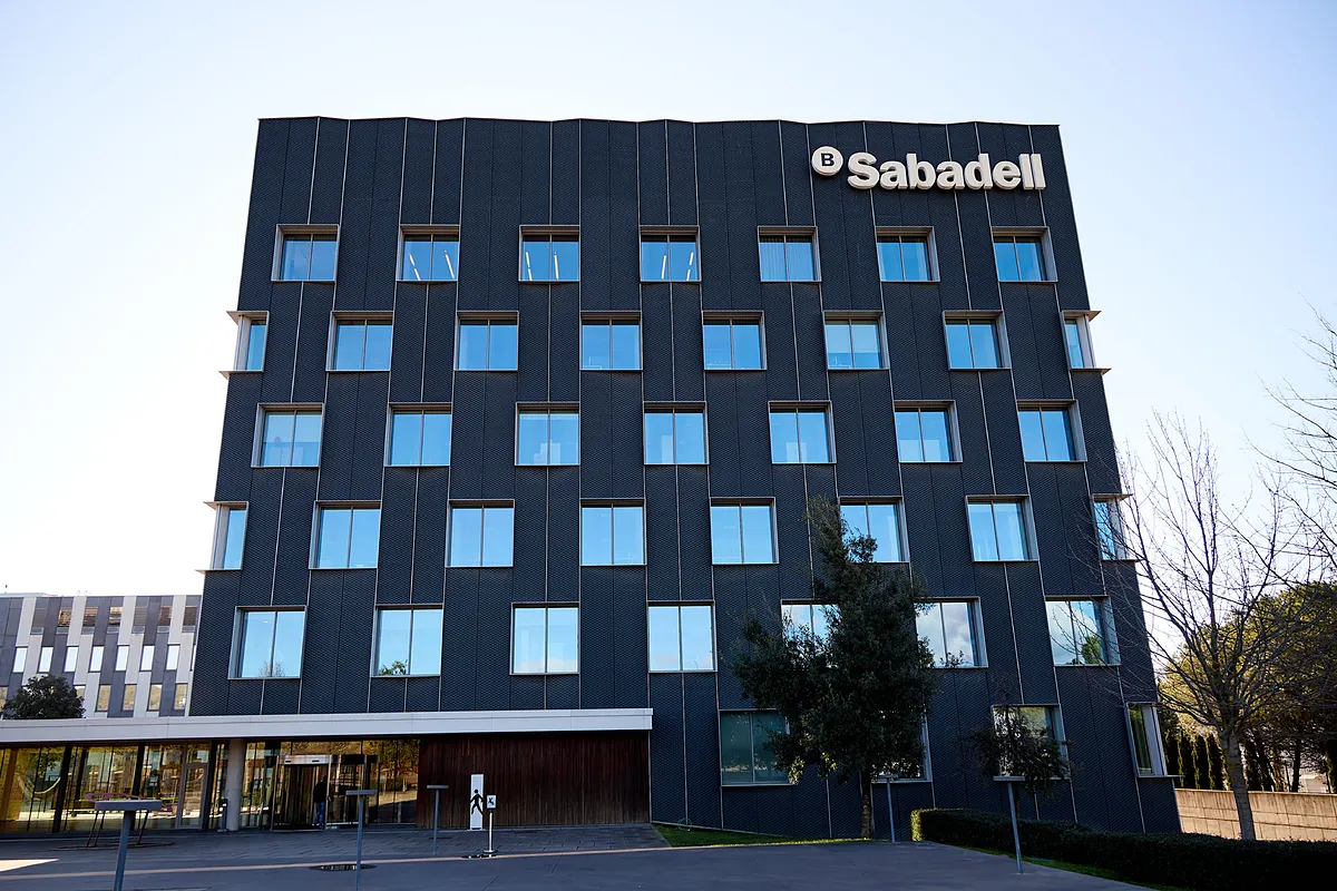 Sabadell refuerza su unidad de IA y nombra nuevo director