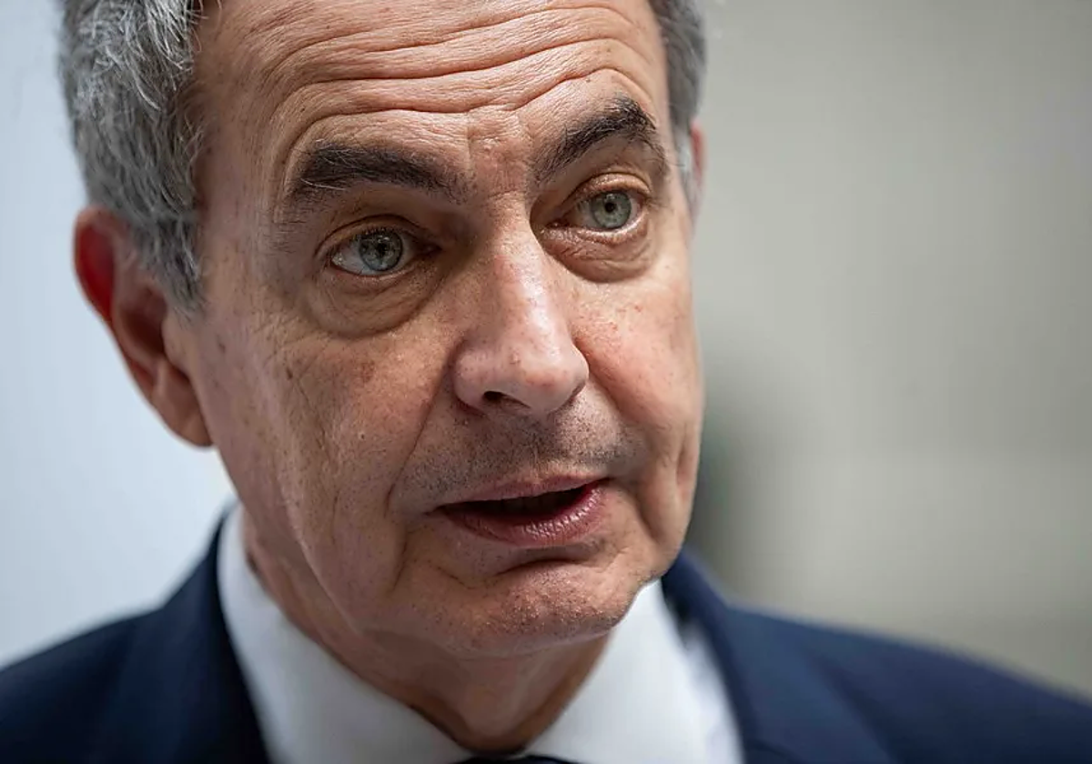 «Nuestro pana Zapatero detrás»: los mensajes interceptados en la 'operación Tíbet' de la UDEF que implican al expresidente