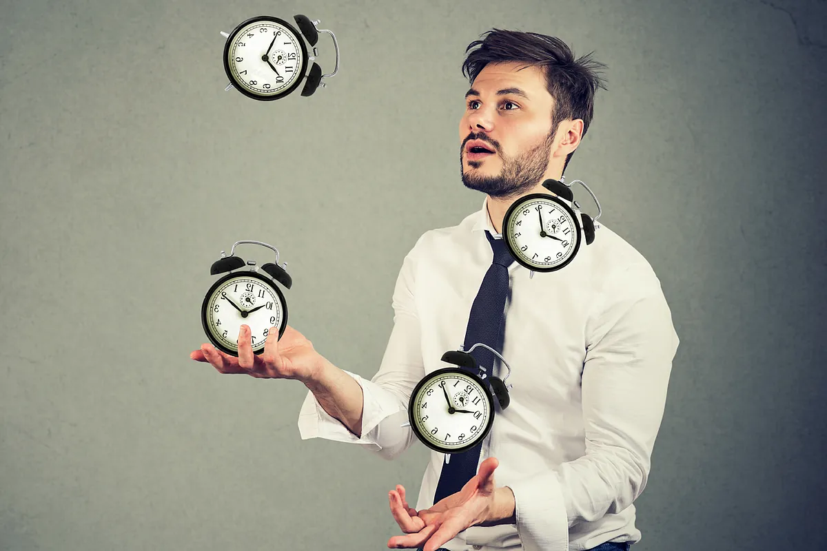 Uno de cada cuatro profesionales no registra sus horas reales de trabajo