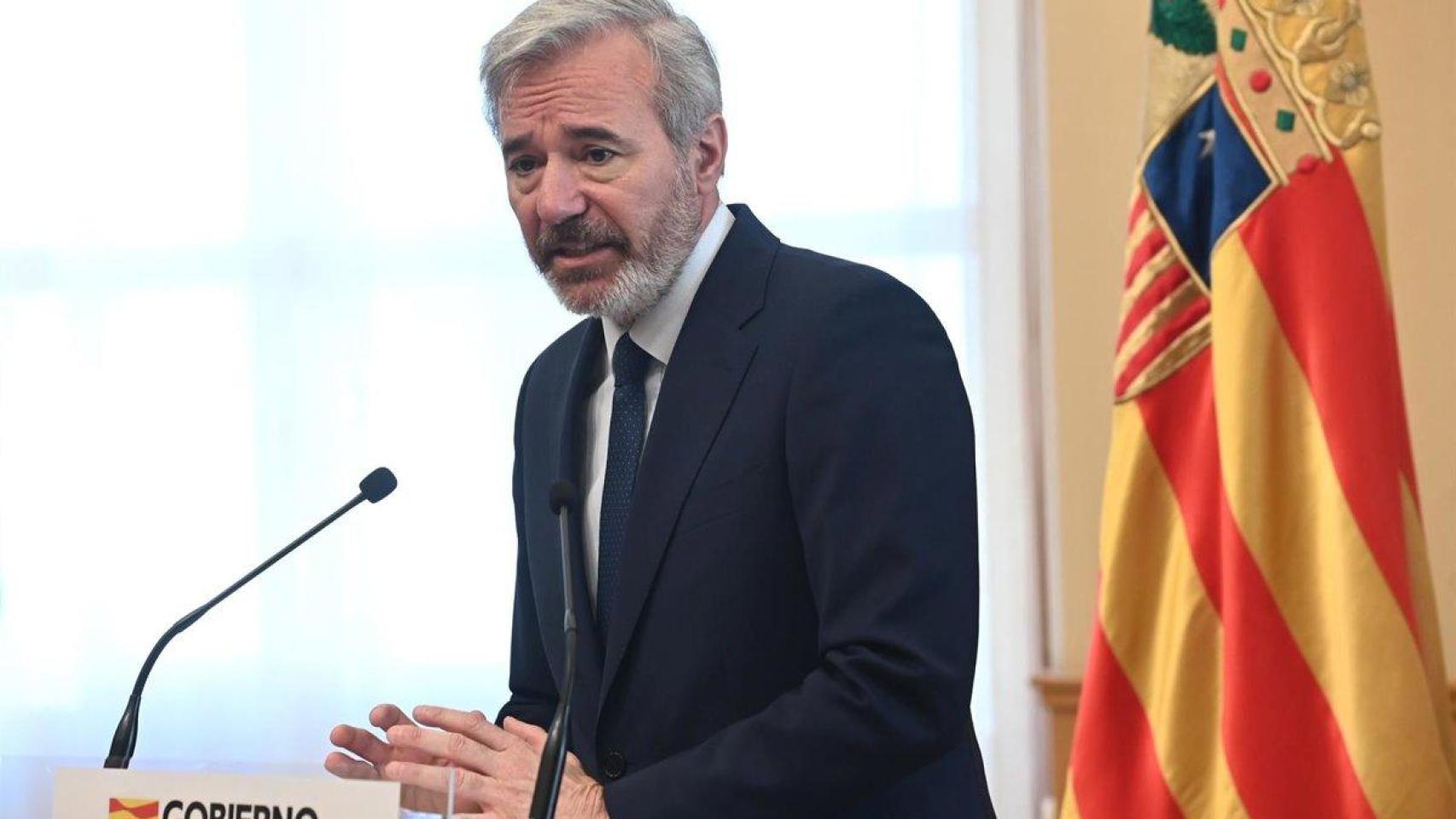 Azcón ve incomprensible que Sánchez no dimita tras la imputación de Zapatero: "Está inundado de corrupción"