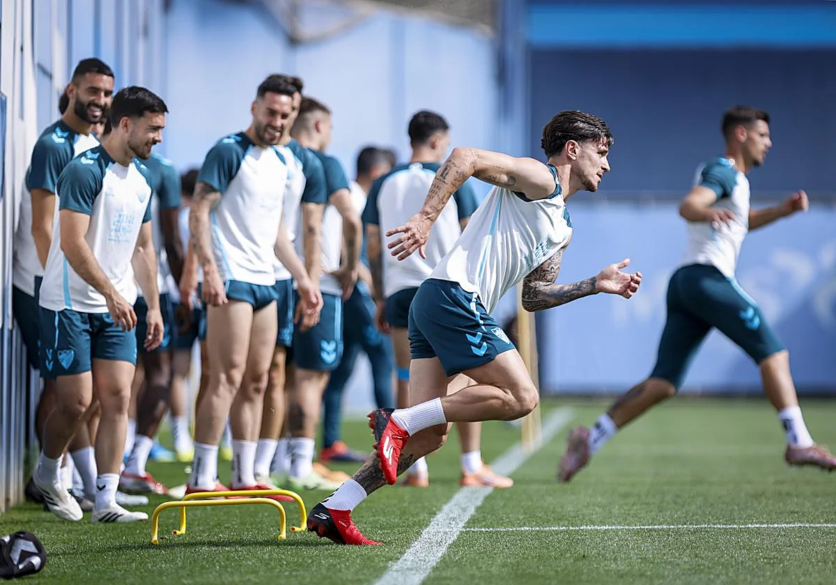 El Málaga, con más fondo de armario que nunca en el tramo clave de la temporada