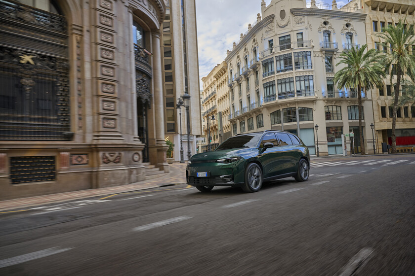 Europa ha dejado una rendija abierta a utilizar motores de combustión en 2035. Es un pase de gol a China