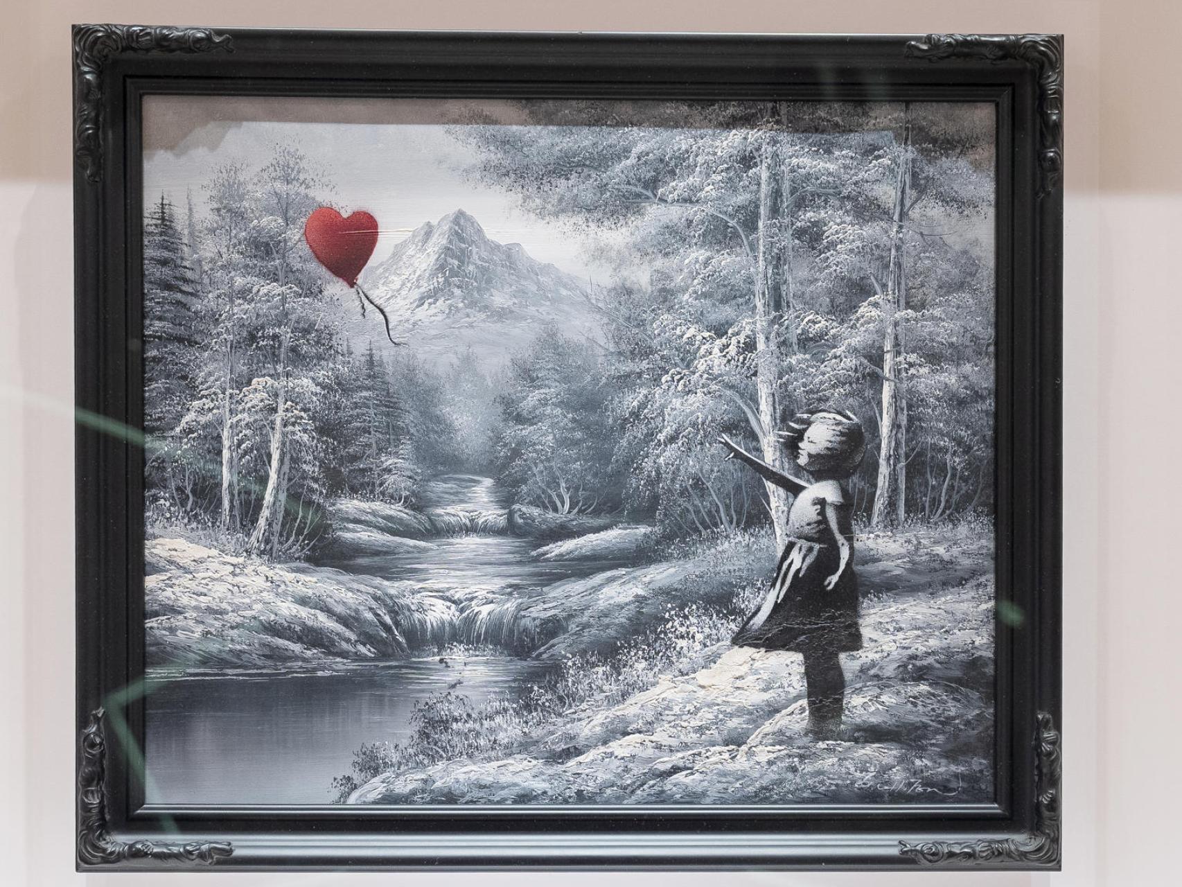 Un cuadro de Banksy de su famosa niña con globo se vende por 17,9 millones de dólares en Nueva York