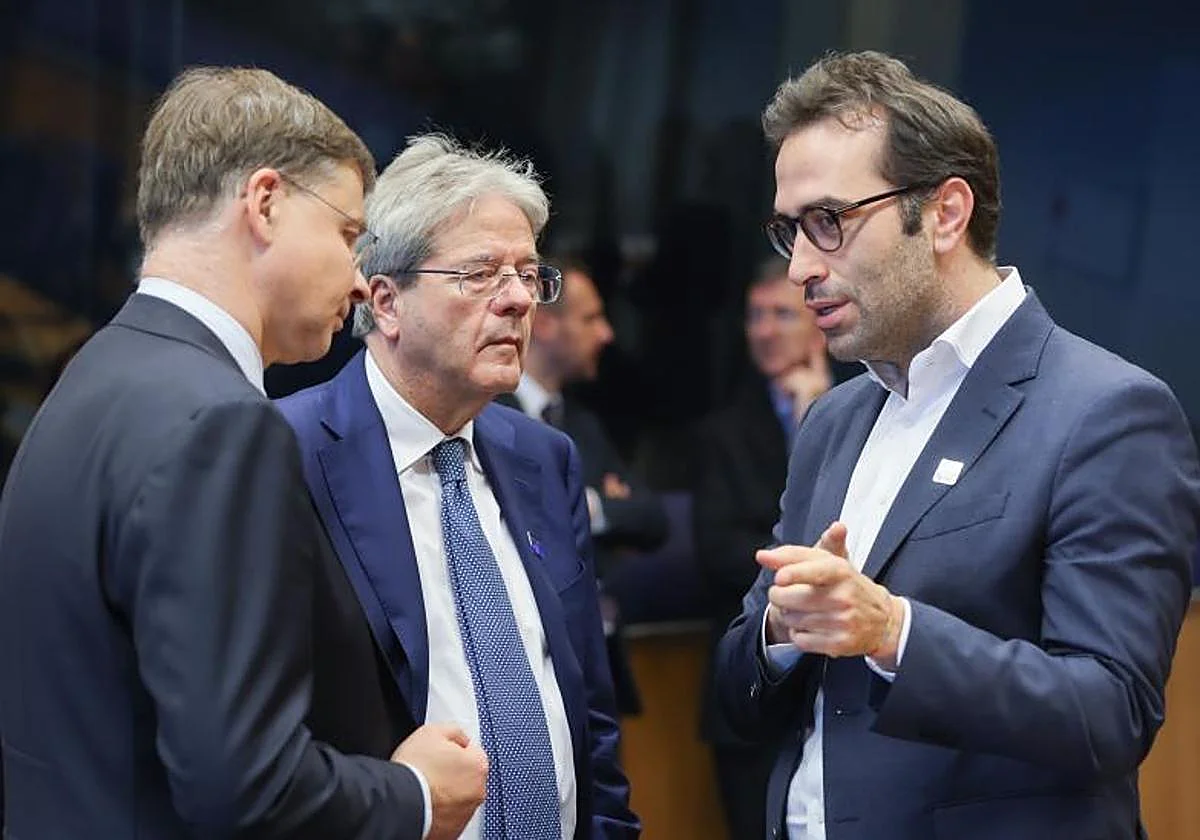 Bruselas revisa al alza el crecimiento de España, que avanzará un 2,4% este año pese a la guerra en Irán