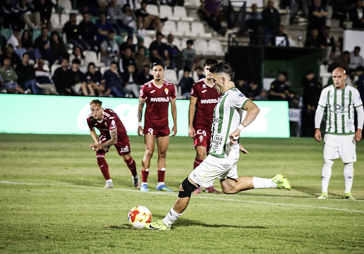 Primera RFEF: el derbi malagueño en El Maulí, clave para la permanencia del Torremolinos