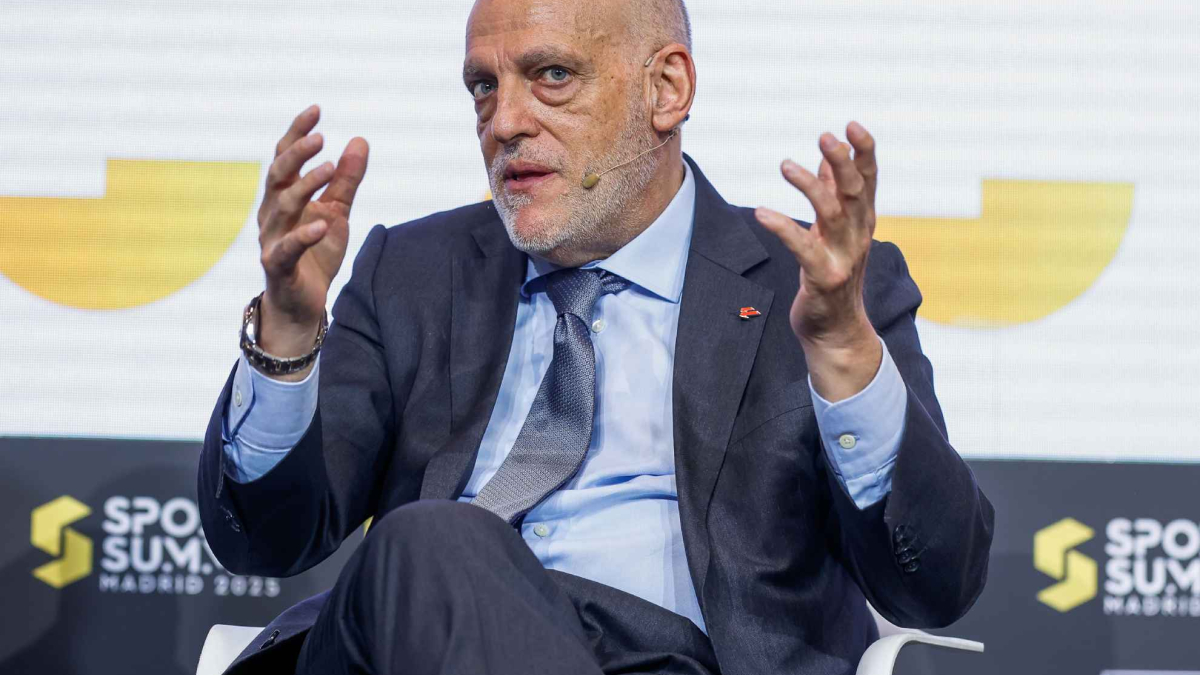 Tebas anuncia que se implantará la IA en el arbitraje la próxima temporada