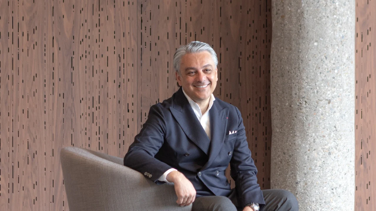 Luca de Meo suelta una bomba cultural y explica por qué cada país fabrica coches tan distintos