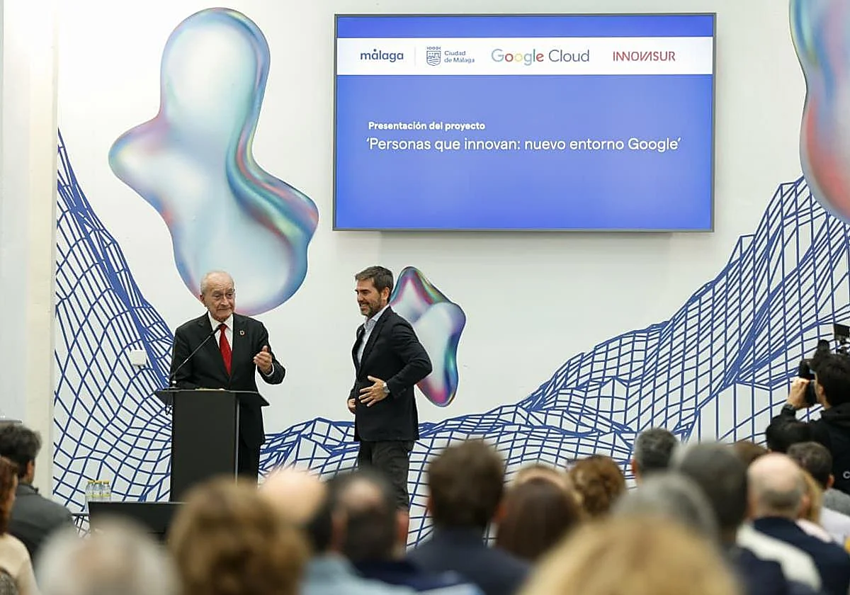 El Ayuntamiento de Málaga invita a los funcionarios a usar la inteligencia artificial