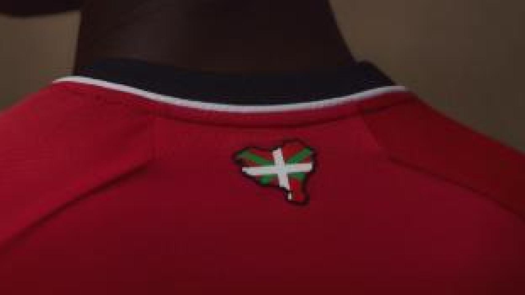 El Athletic politiza el fin de la Liga: estrena en el Bernabéu una camiseta con Navarra en un mapa de "Euskal Herria"