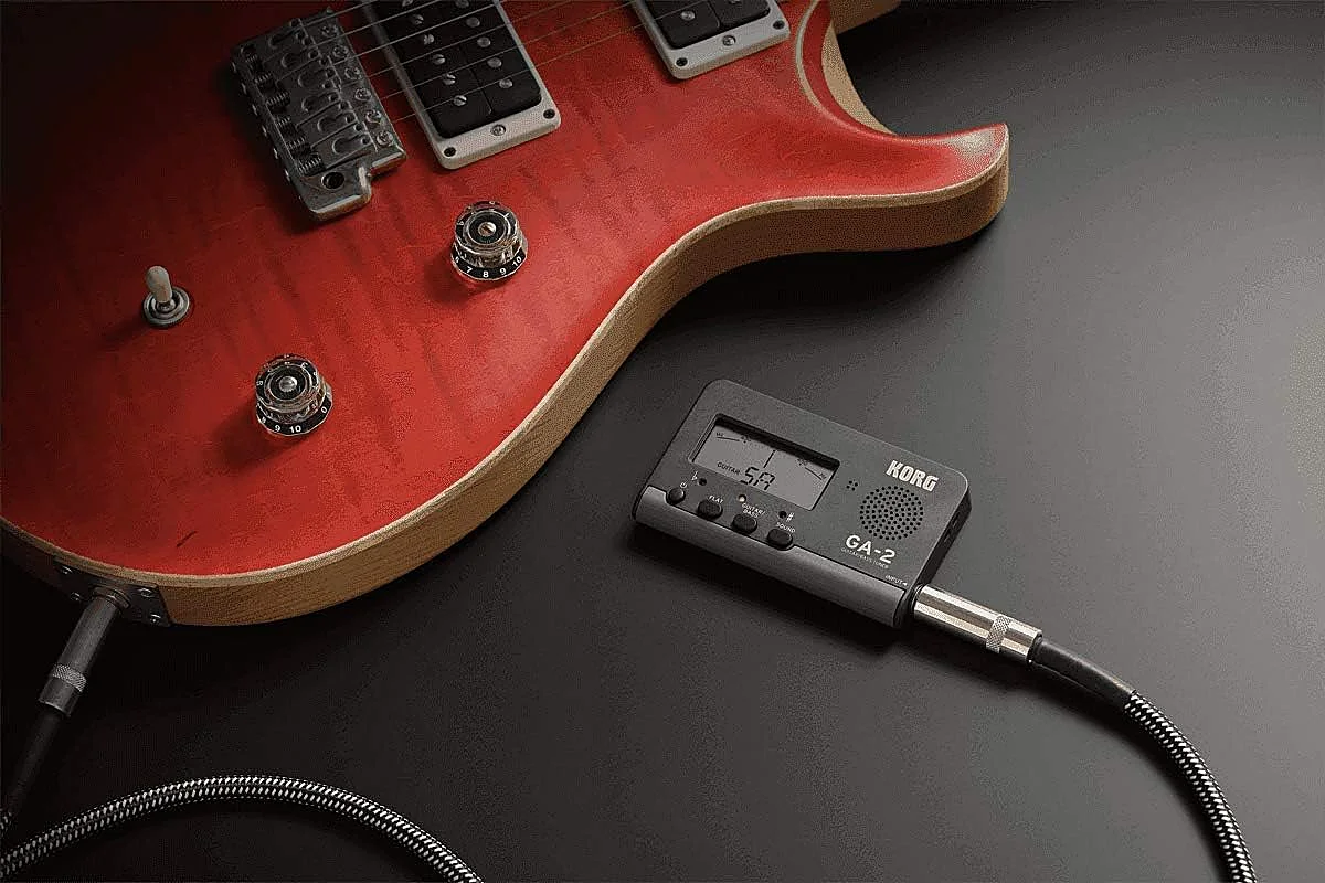 Los mejores afinadores de guitarra para obtener notas perfectas en tus ensayos y directos