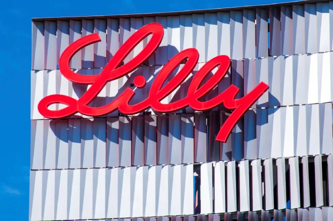 La retatrutida de Eli Lilly reduce la obesidad en un 30% a los dos años de tratamiento
