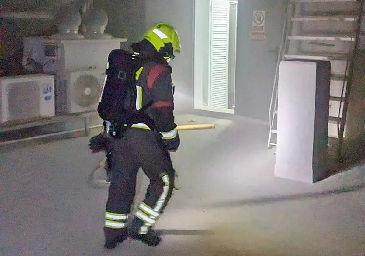 Torremolinos hotel fire: an off-duty firefighter and a cleaner go to the rescue