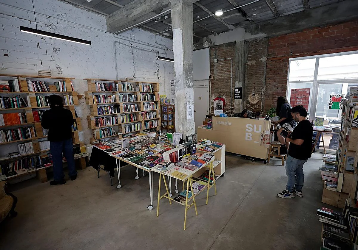Una bulla para Suburbia: cinco años de libros, barrio y resistencia cultural
