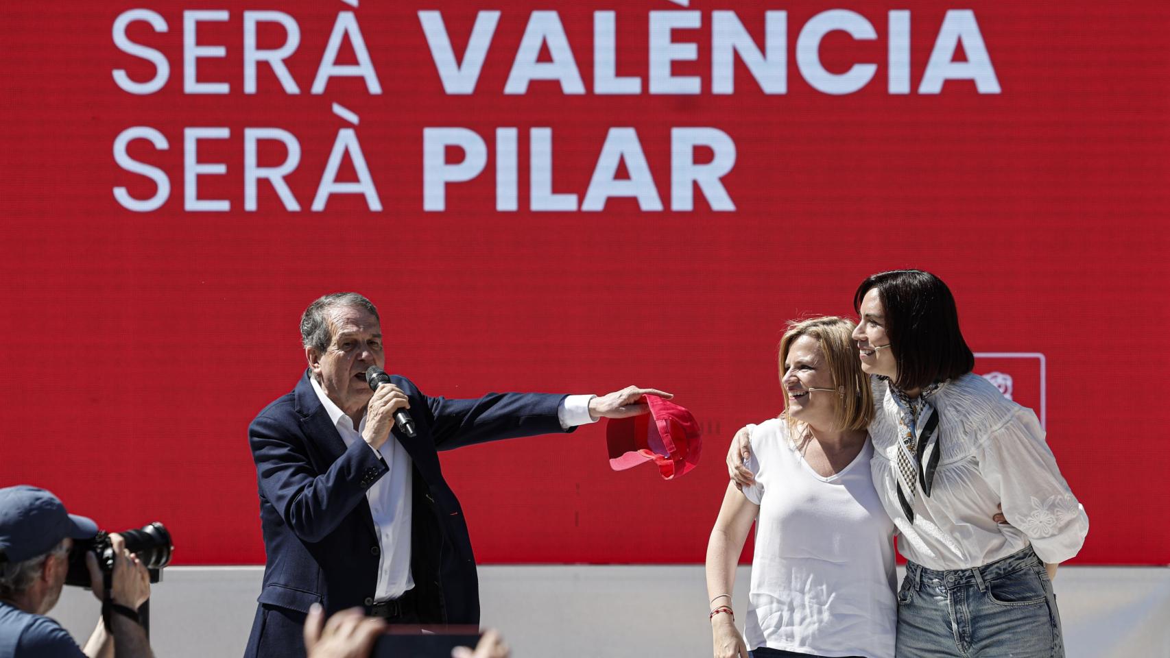 Bernabé hace oficial su candidatura a la alcaldía con el lema 'Serà València. Serà Pilar': su estilo será 'pilarear'