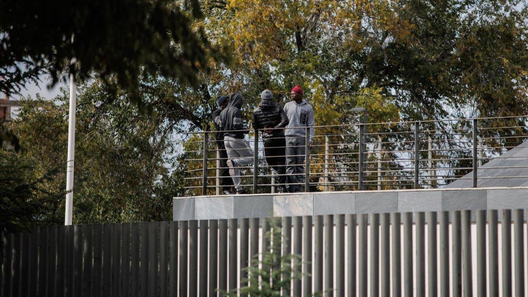 El Gobierno pretende enviar a los menores a los que le obliga a acoger el Supremo a un centro que debe cerrar en un mes