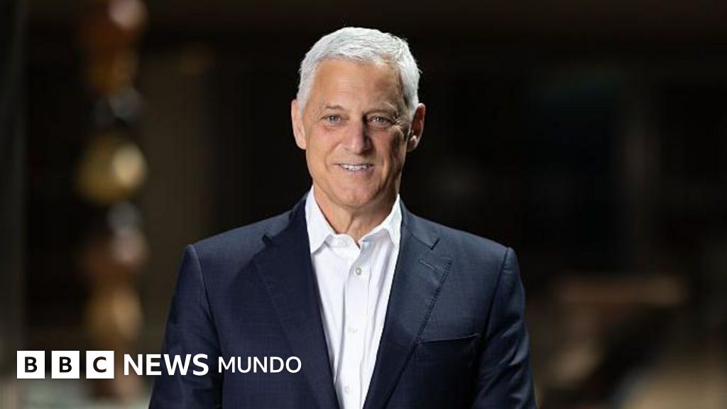 El director ejecutivo de un banco pide disculpas tras describir a sus trabajadores como "capital humano de menor valor"